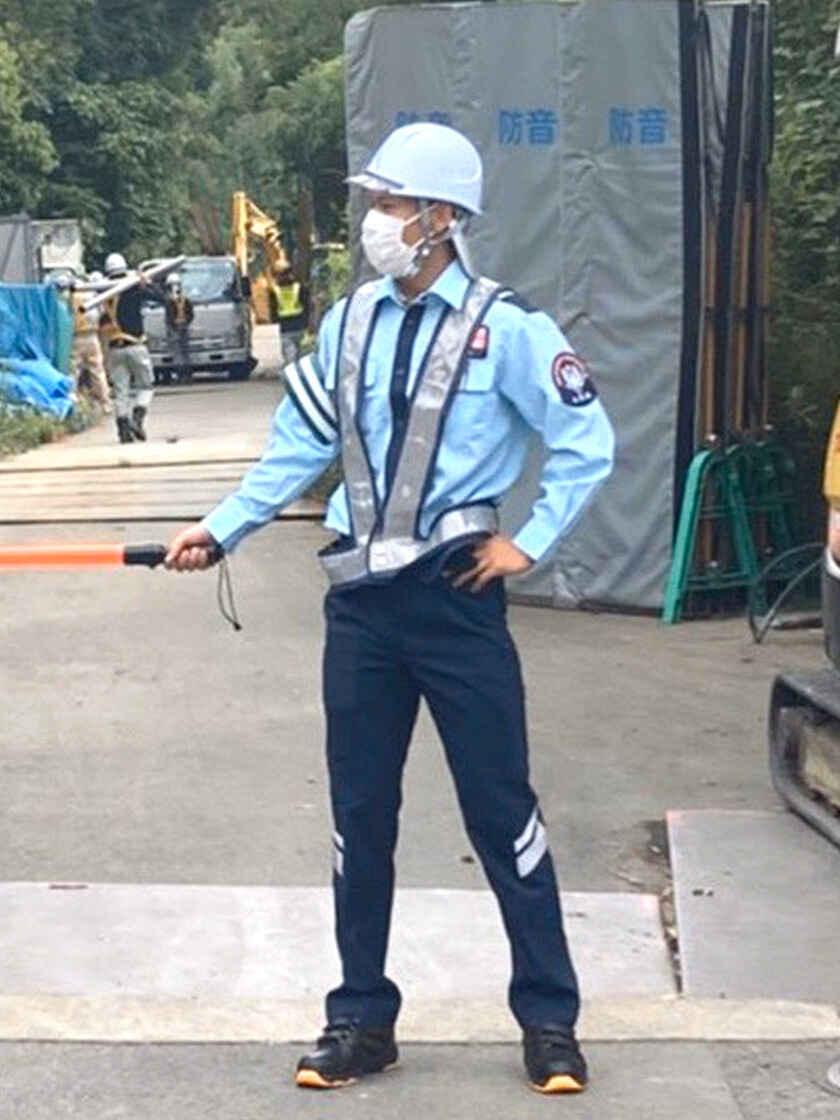 株式会社A.R.S.警備保障の制服1