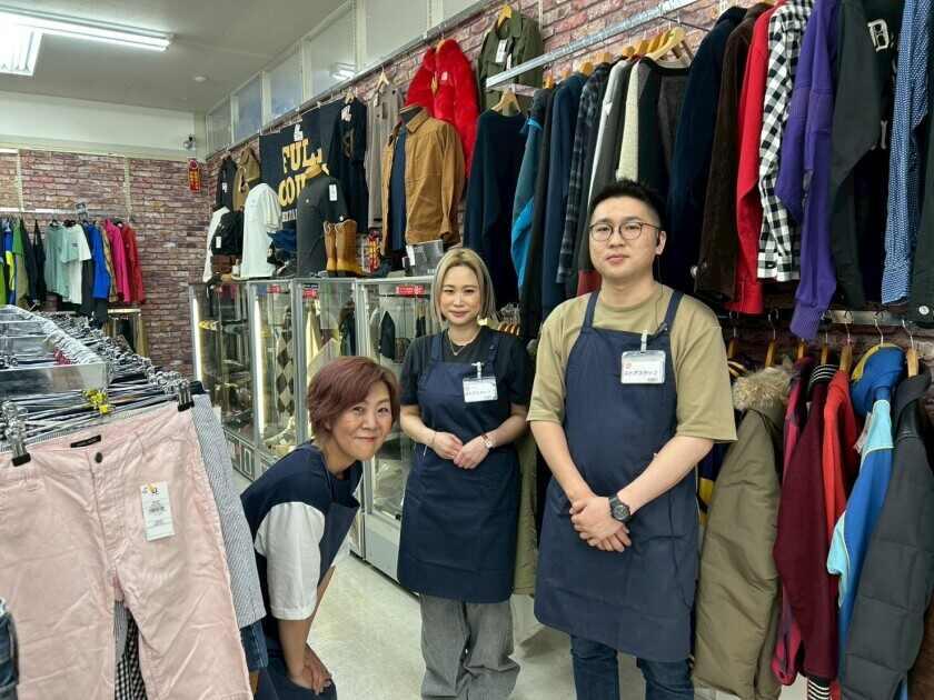 なんでもリサイクルビッグバン千年信濃店の制服1