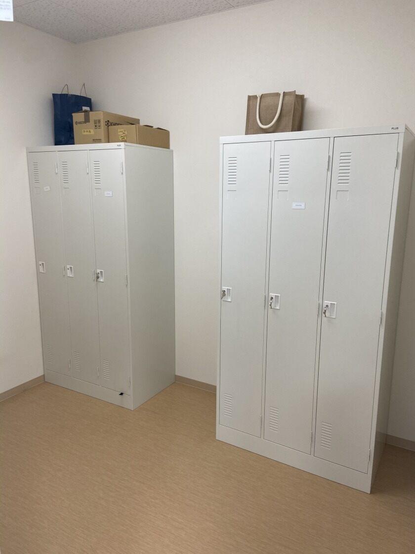 株式会社ベルクシーアルファの制服3