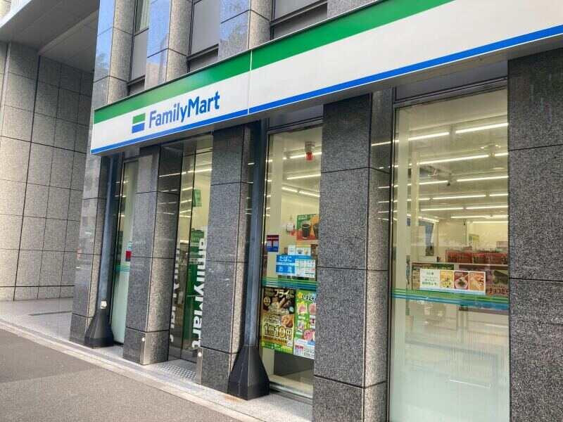 ファミリーマート新橋日比谷通り店の仕事画像1