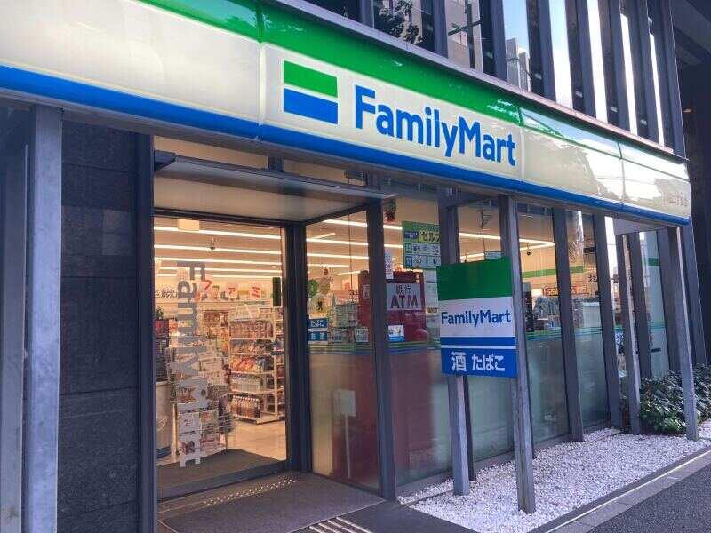 ファミリーマート内神田二丁目店の仕事画像1