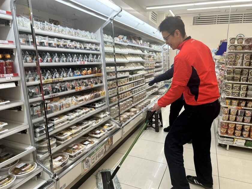 就労継続支援A型事業グルーヴの制服2