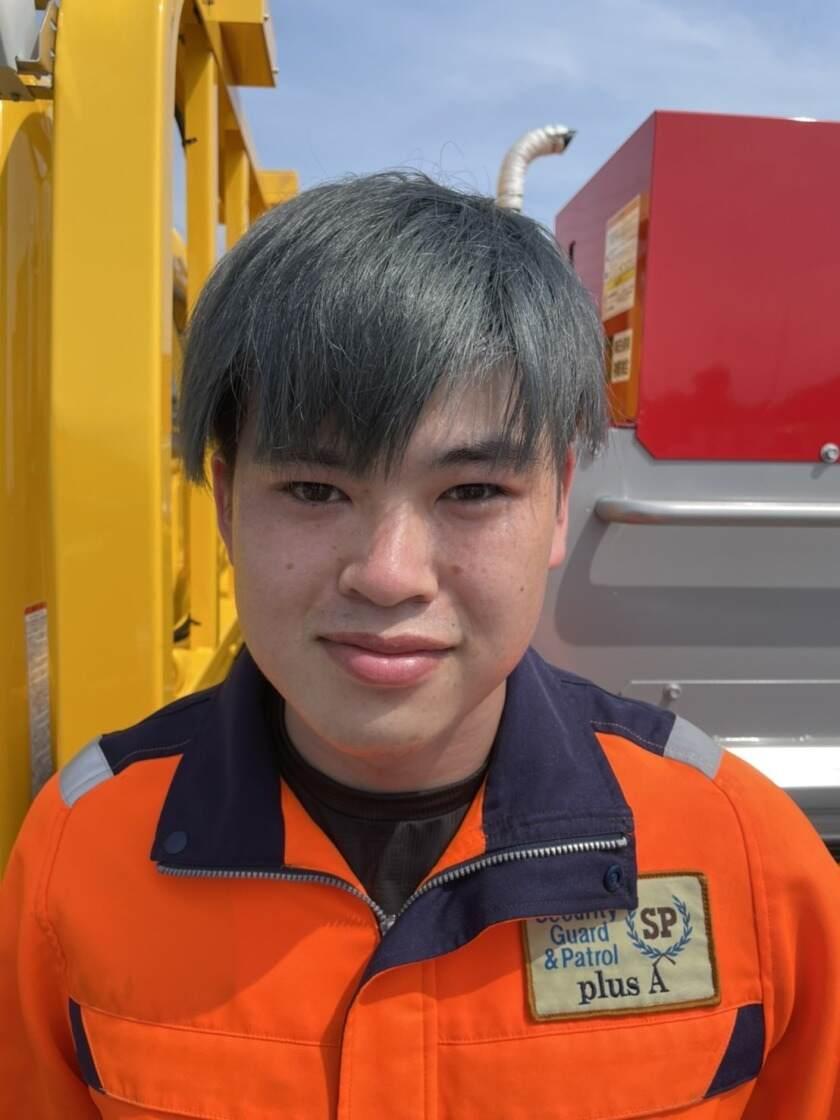 株式会社プラスエーの制服3