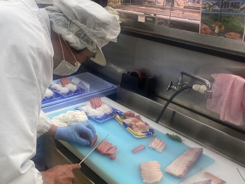 TAIRAYA 新取手駅前店の制服6