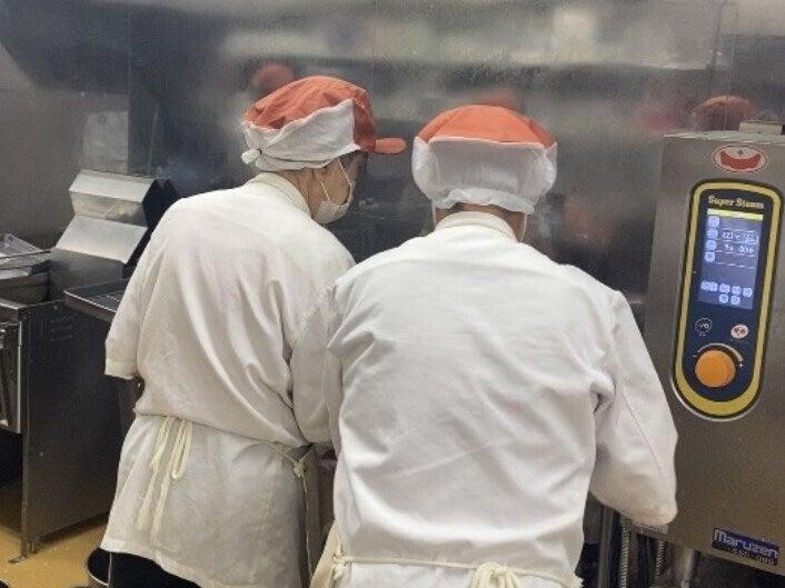 TAIRAYA松代店の制服2