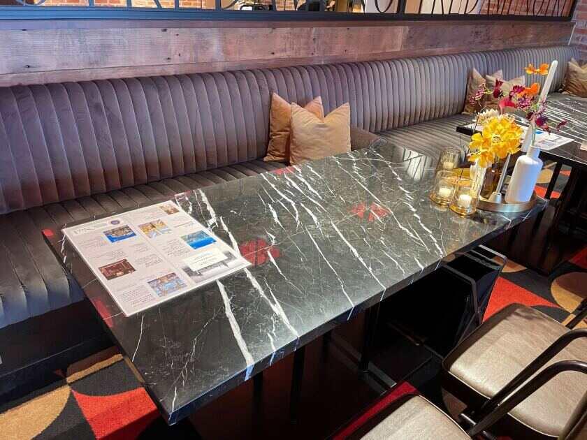 クリエイティブスタッフ大和の制服3