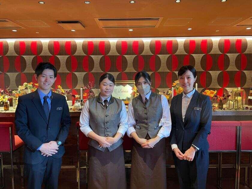 クリエイティブスタッフ大和の制服1