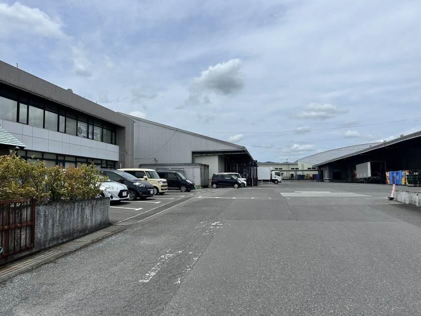 株式会社南栄運輸(吉田海運グループ)の制服4