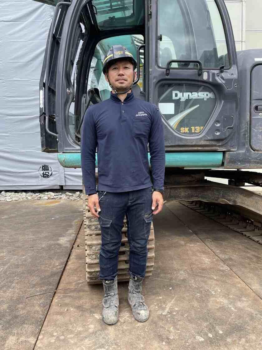 株式会社関総業の制服1