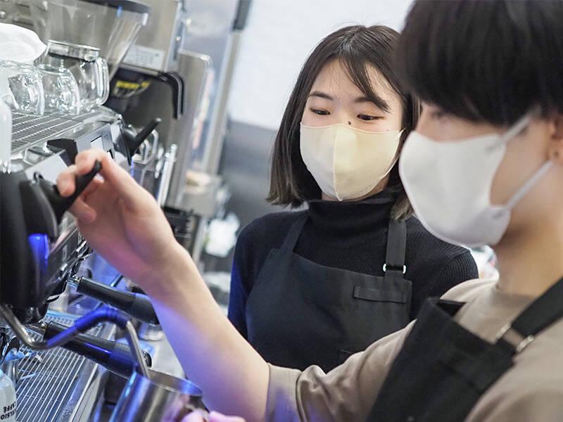 エクセルシオール 東京汐留ビルディング店の仕事画像3