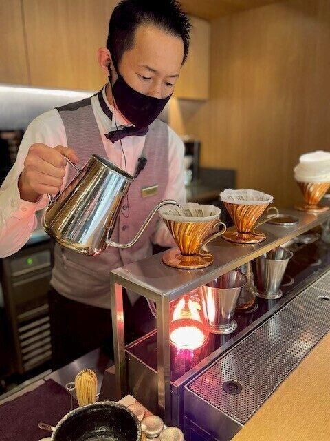 神乃珈琲 ヤエチカ店の制服2