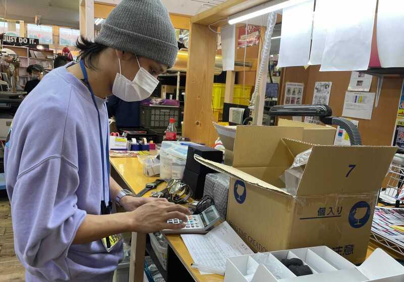 マンガ倉庫 久留米店 の仕事画像2