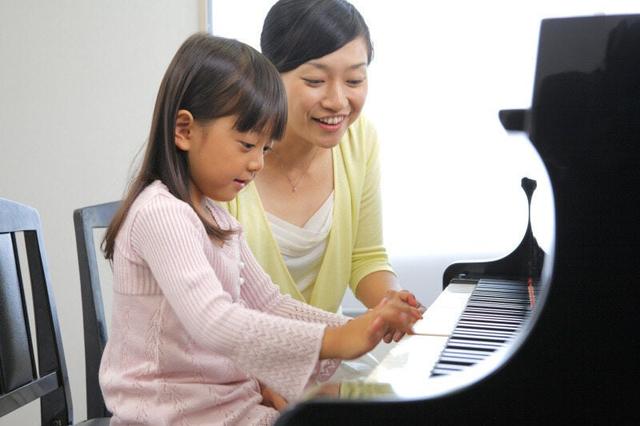 ≪資格なし&週2~OK≫特技が副業に♪ピアノ講師募集(教育、姶良市)のイメージ画像