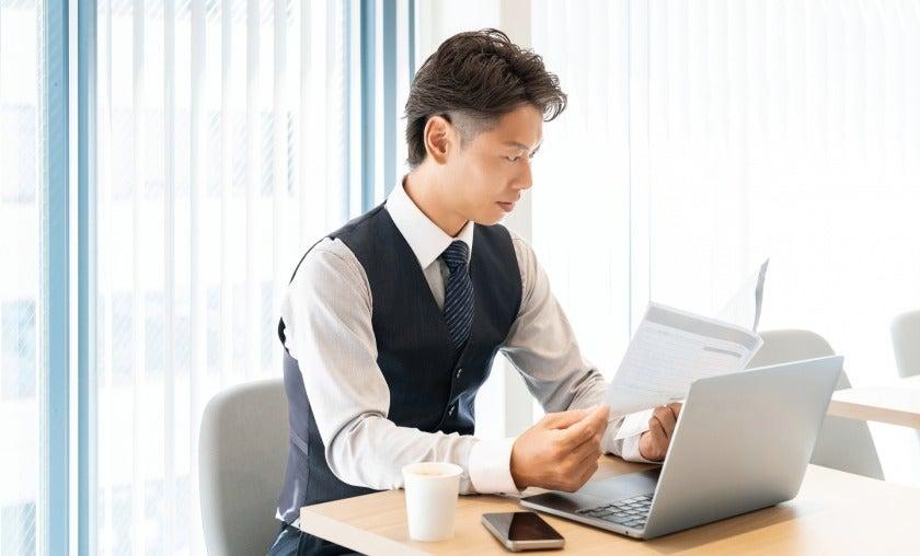 株式会社45Digital Conびniの制服2