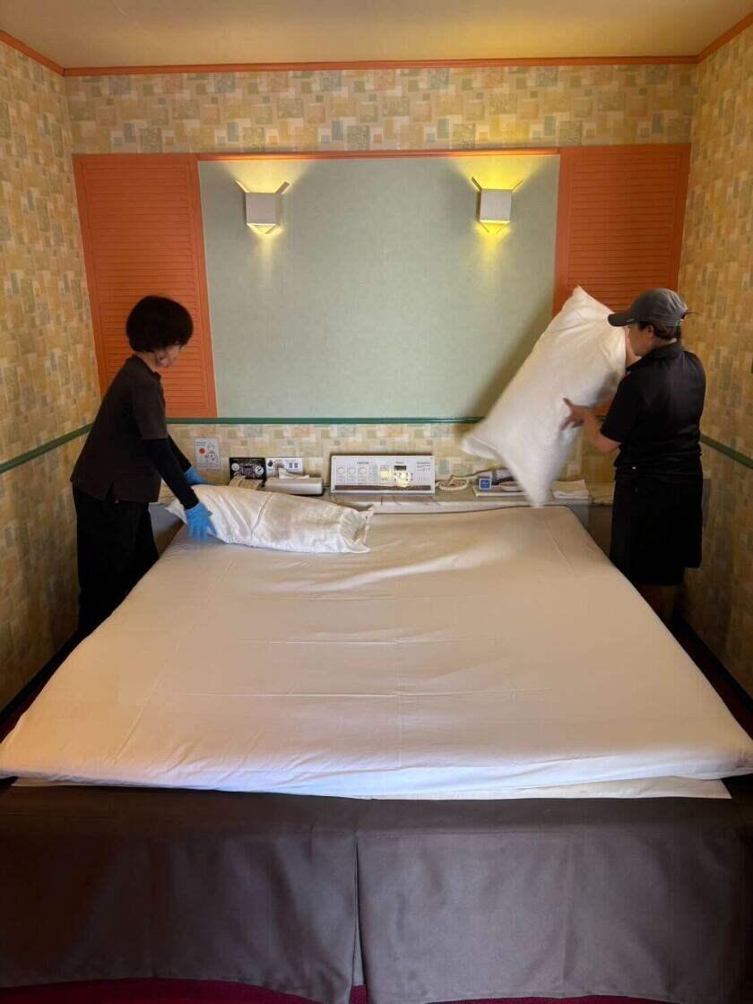 ファインシエル出雲空港店の制服2