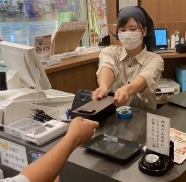 花満円 泉佐野店の仕事画像2