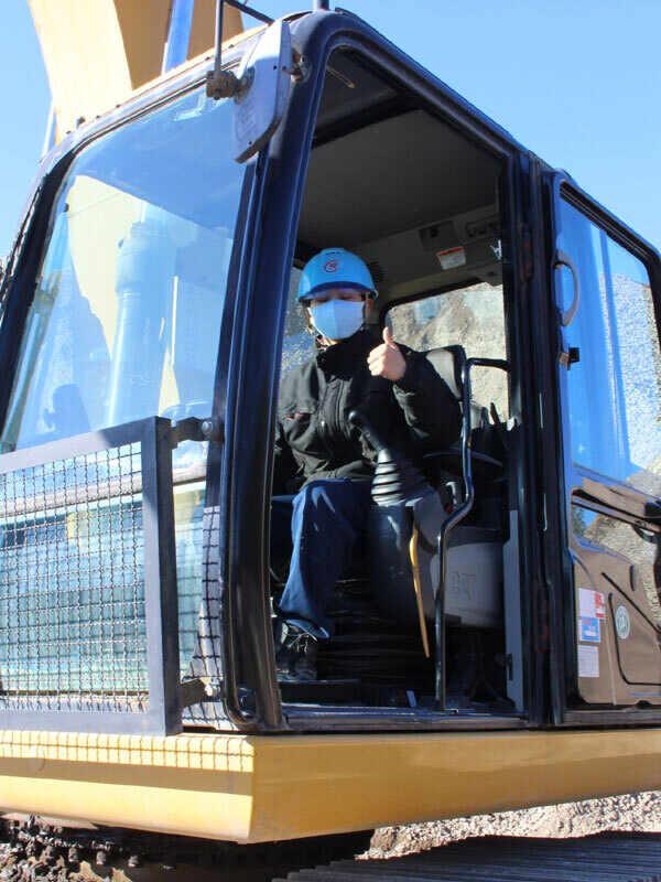 大同産業株式会社の制服1