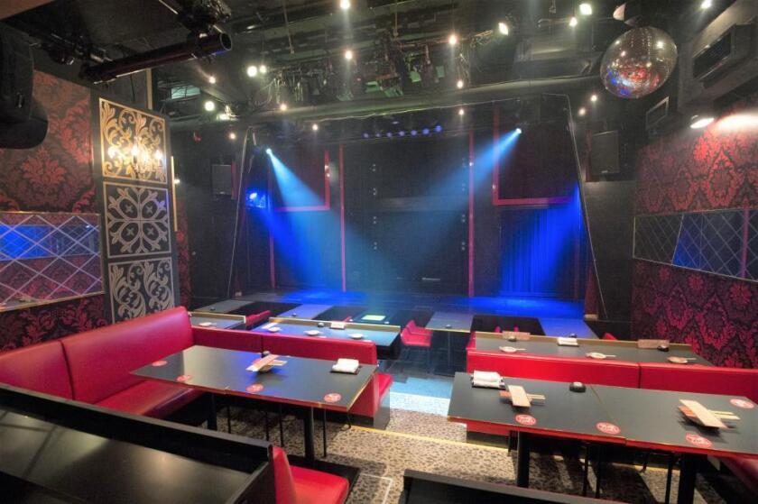 笑座こんぱるの制服5