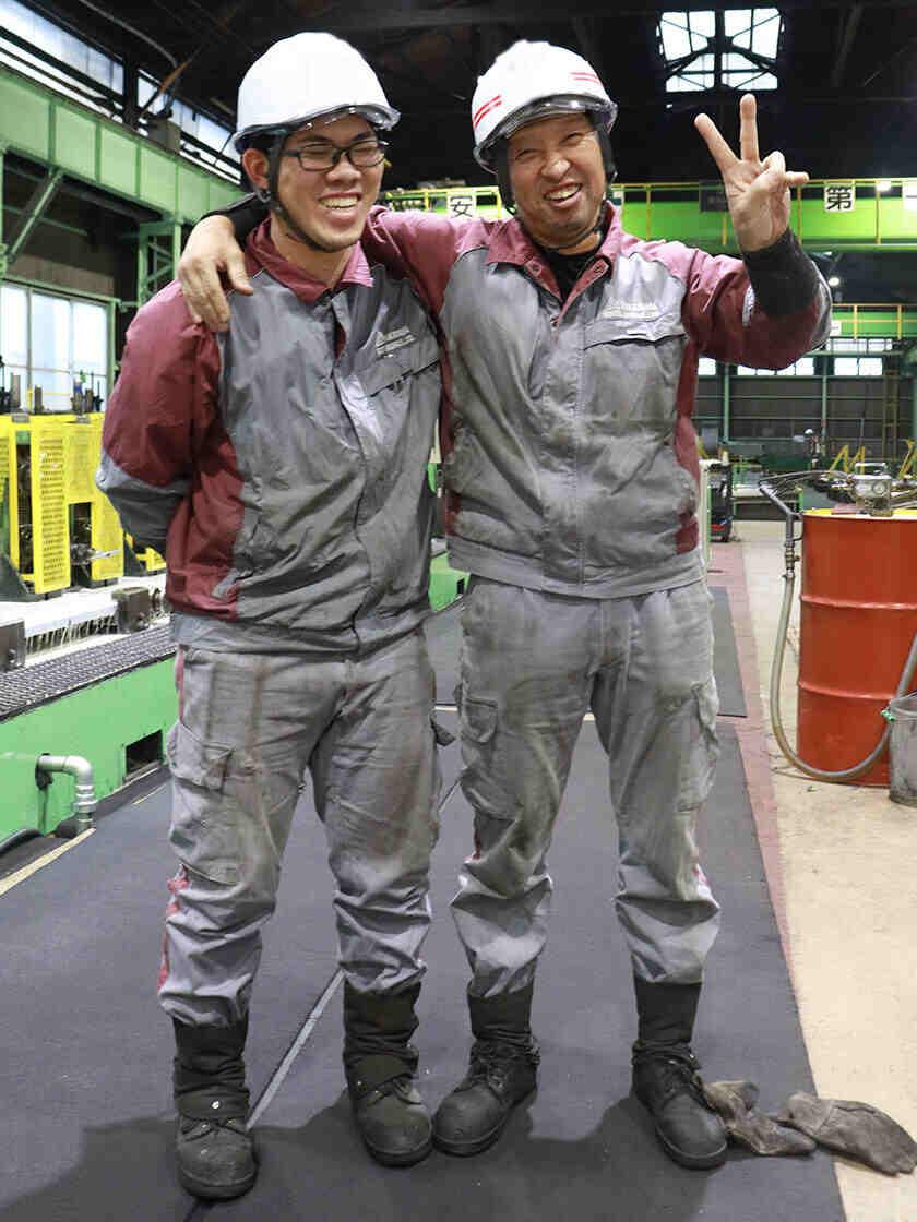 株式会社中山製鋼所の制服1