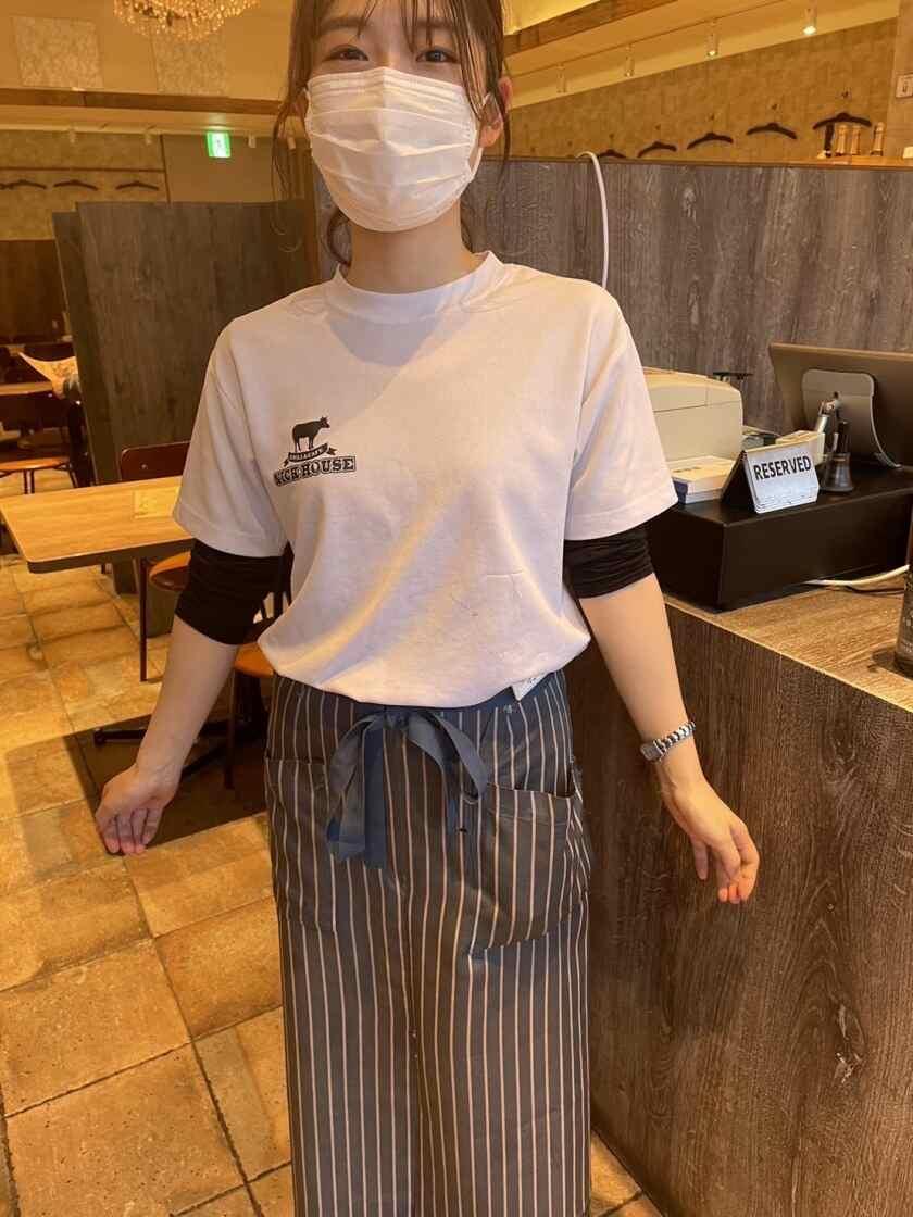 grill&cafe NICK HOUSEの制服1