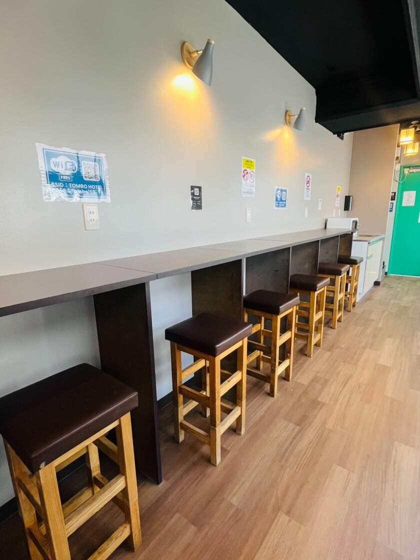 荻窪とんぼホテルの制服3