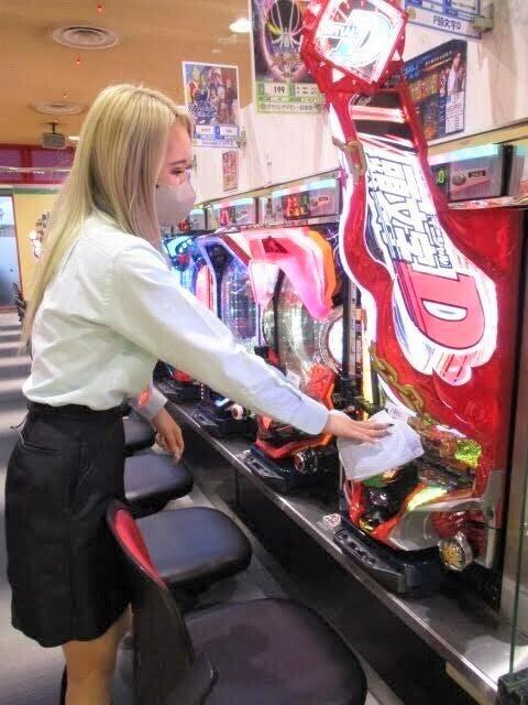 大和観光開発株式会社の制服1