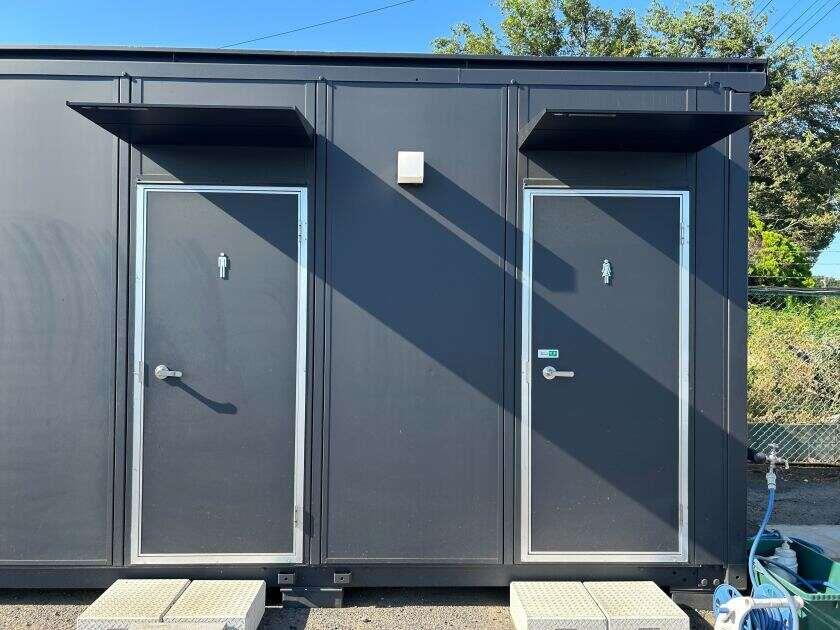 有限会社アラジンファクトリーの制服1