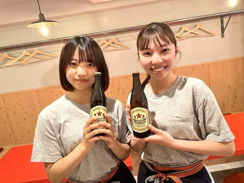 ぎょうざの一休 夙川店の制服9