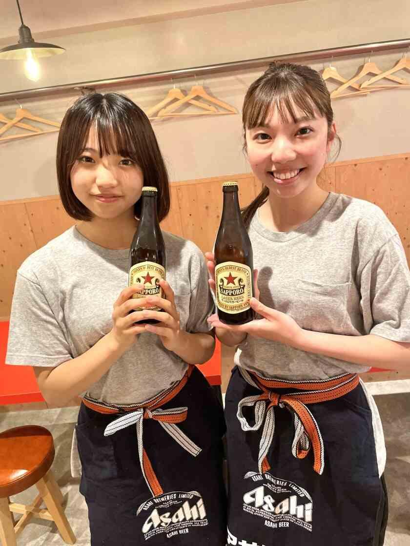 ぎょうざの一休 夙川店の制服3