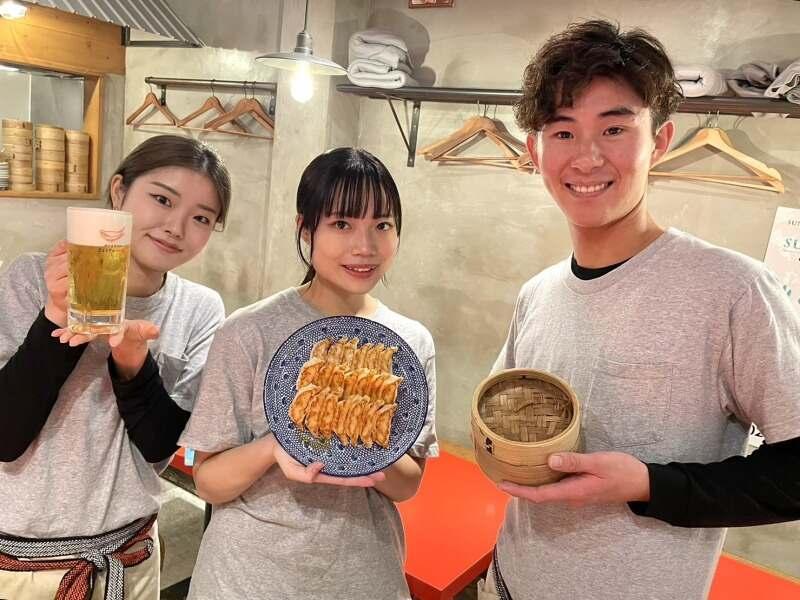 ぎょうざの一休 元町店の仕事画像2
