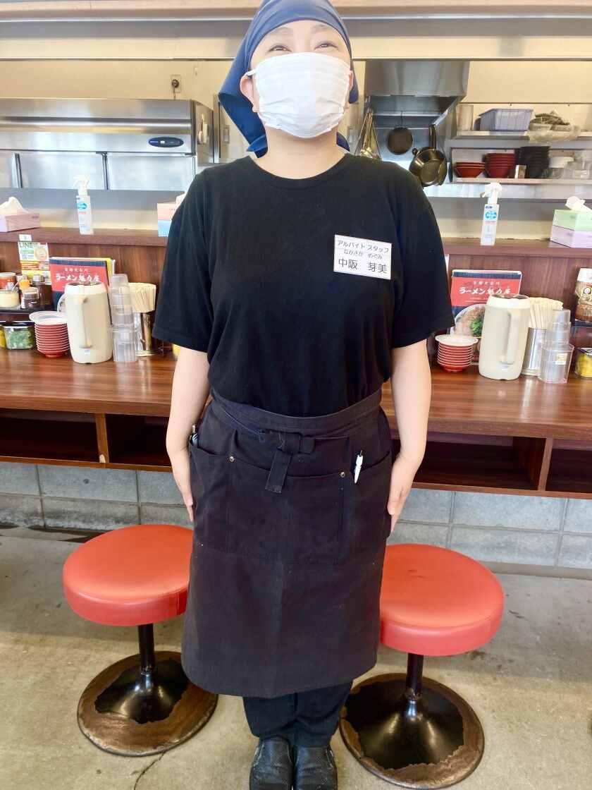 魁力屋 多摩ニュータウン通り店の制服1