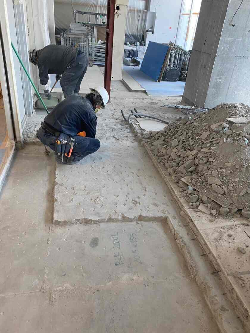 株式会社サムテックの制服4