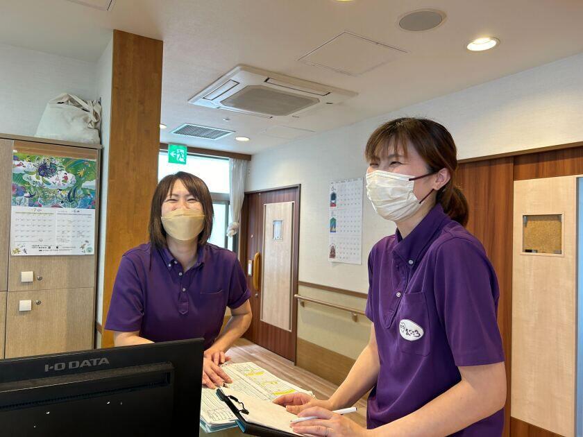 社会福祉法人マイクロ福祉会の制服4