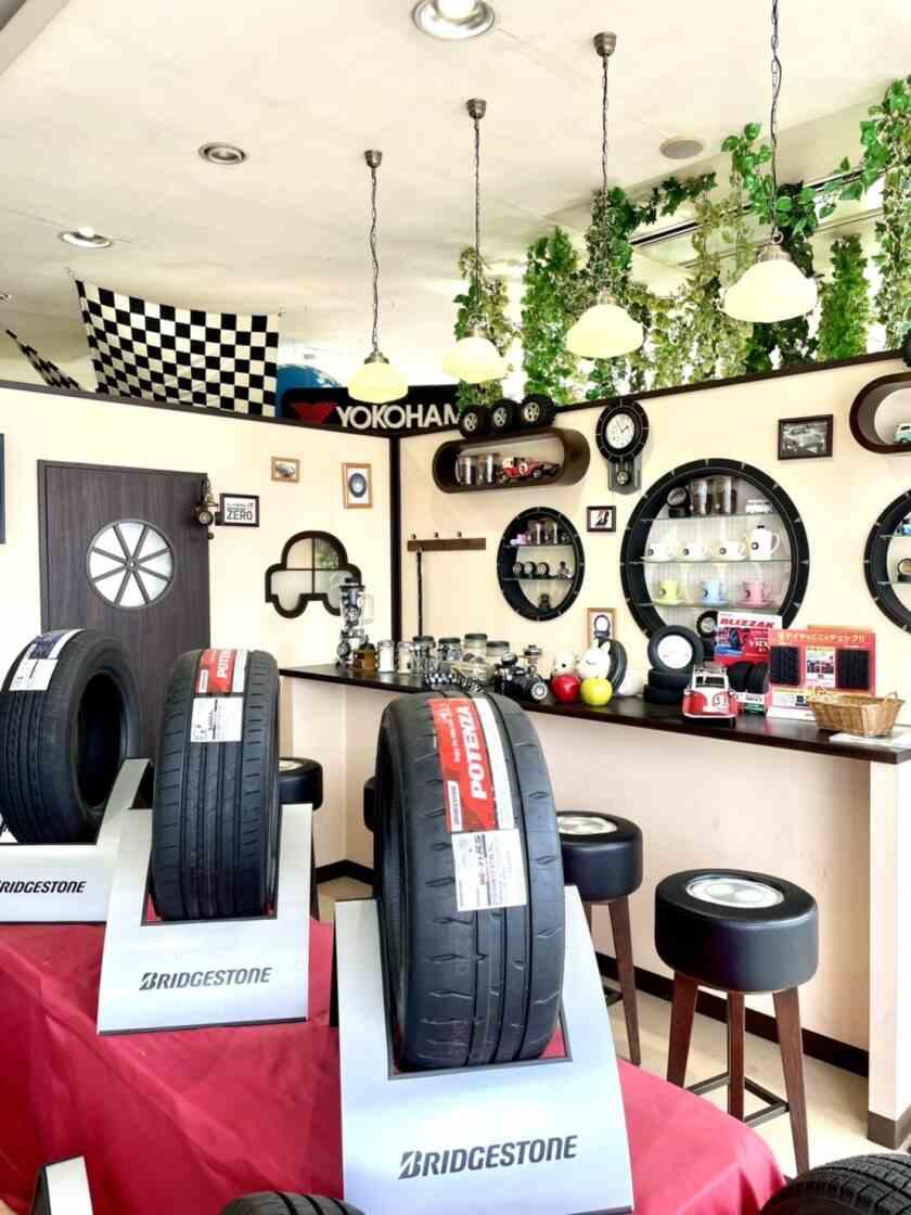 【株式会社ZERO】営業社員募集の制服5