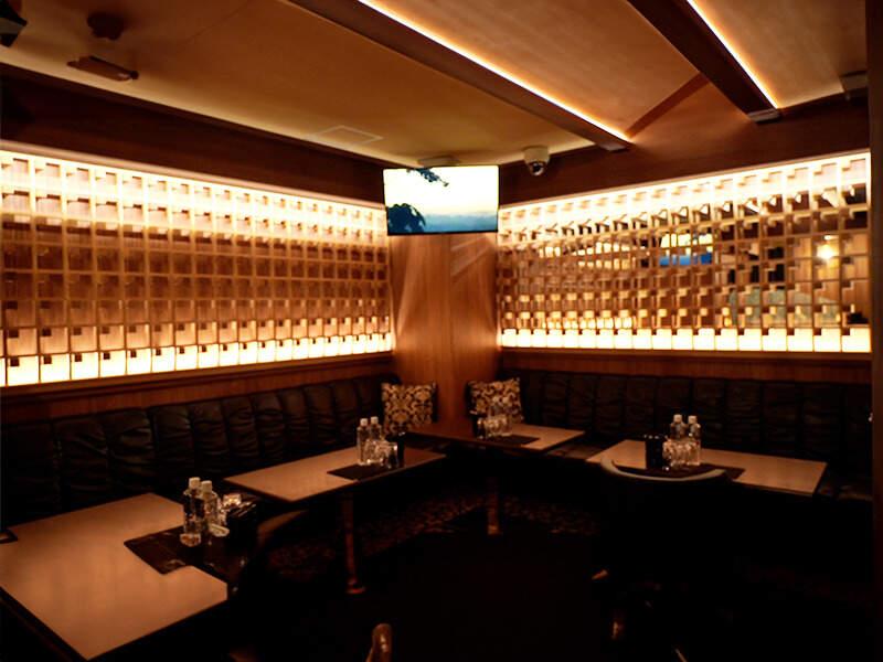 クラブ ロマネの仕事画像2