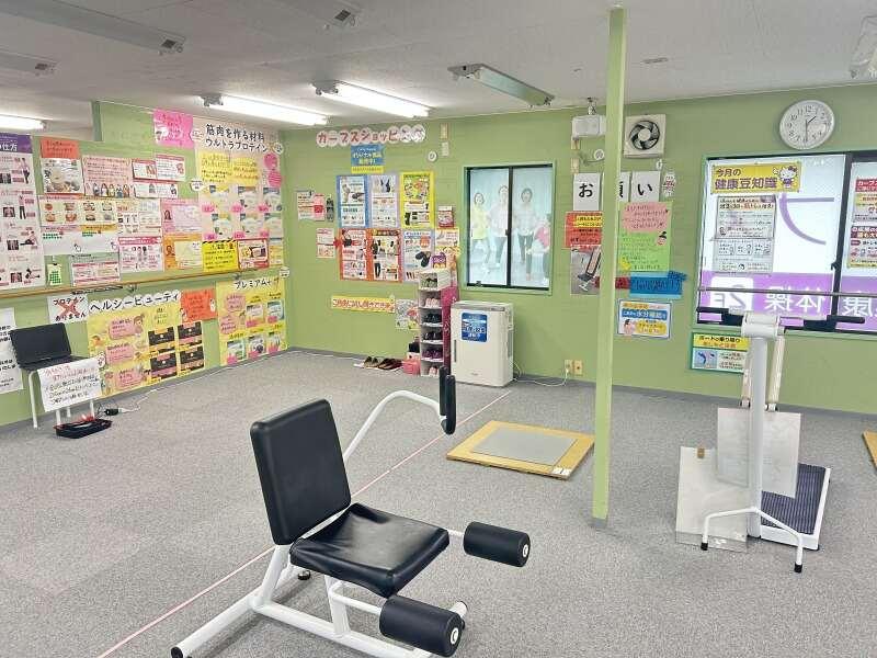 女性だけの30分フィットネス*Curves(カーブス)神戸元町店の仕事画像2