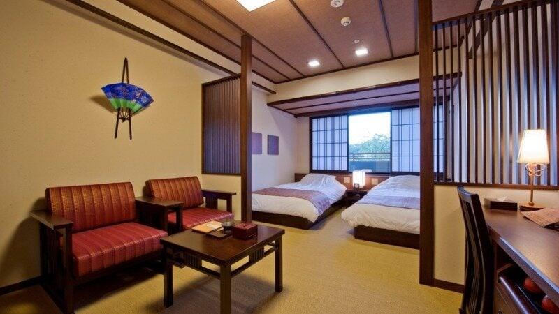 株式会社京滋ホテルサービス 京都 嵐山温泉 花伝抄【001】の仕事画像1