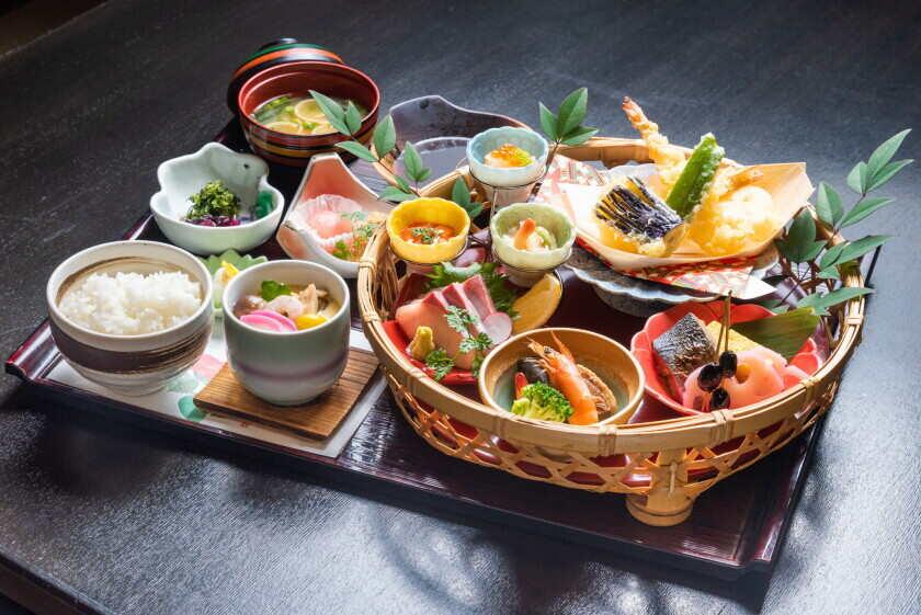 毘沙門天_萩原店の制服2