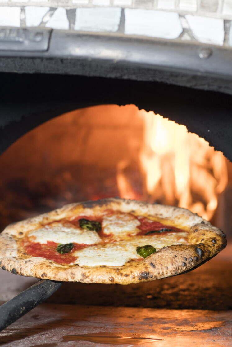 ピソリーノ_賀来店の制服3