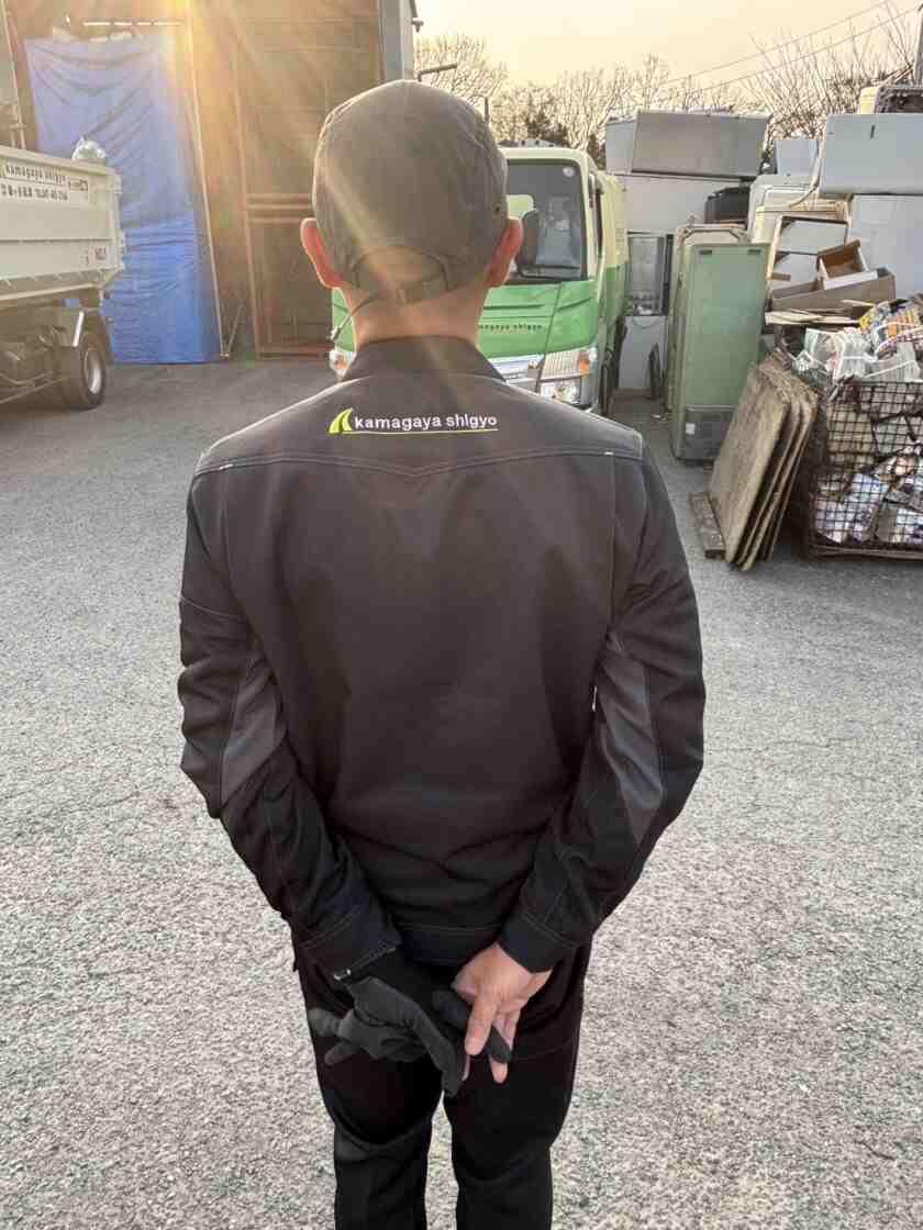 有限会社鎌ヶ谷紙業の制服1