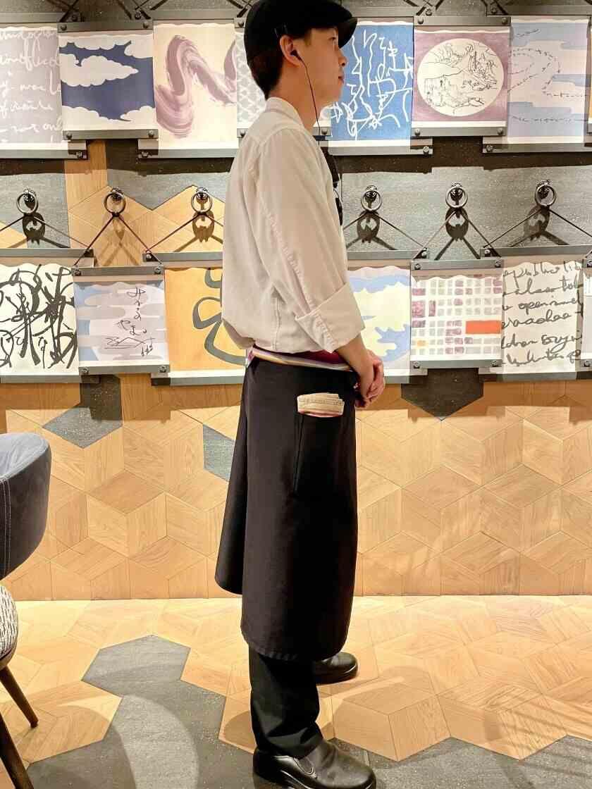 メルキュール京都ステーションの制服3