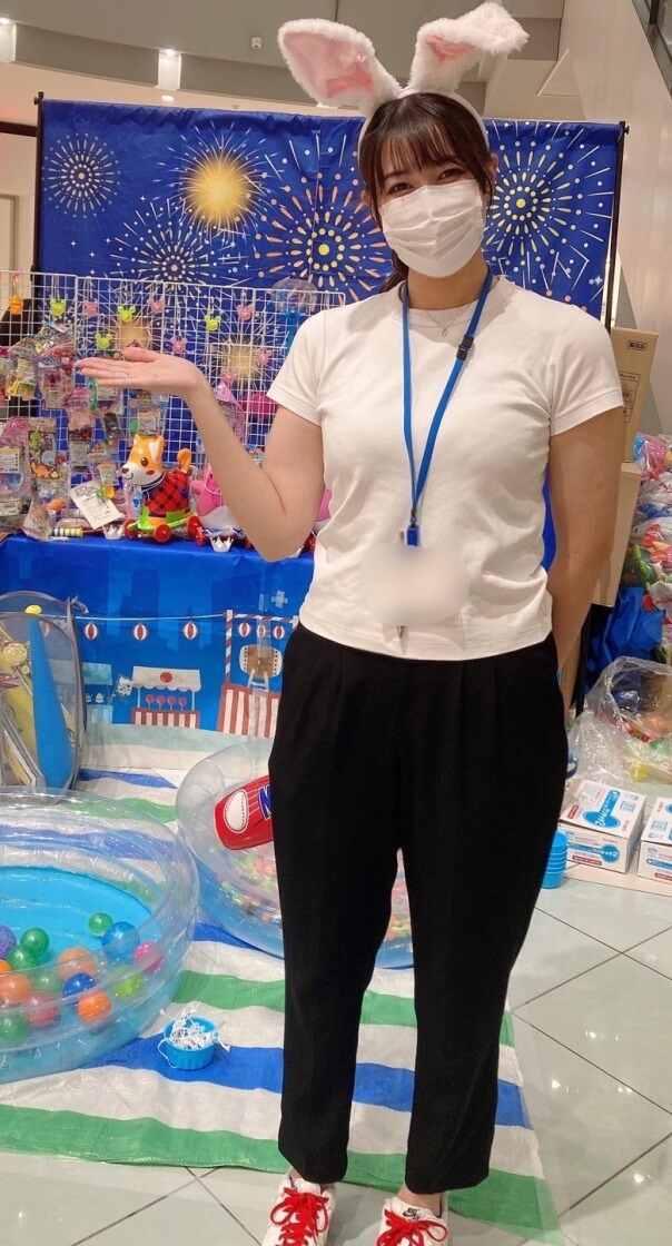 株式会社カレラプロモーションの制服3