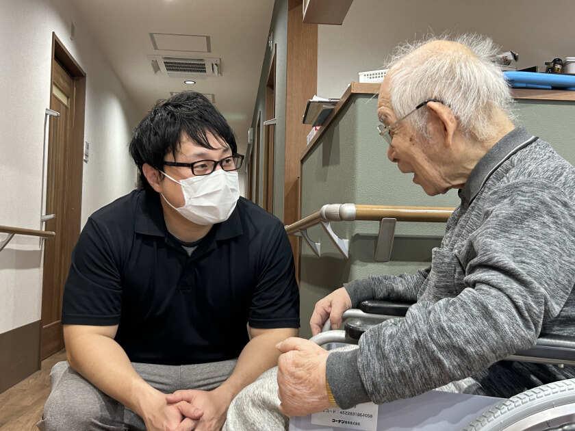 グループホームみさき尼崎の制服9