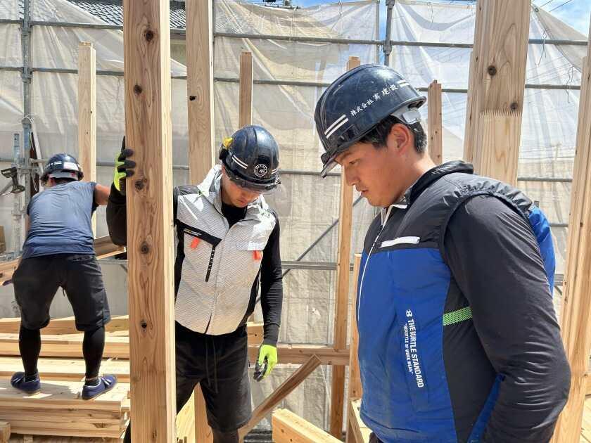 株式会社実建設 高砂の制服6