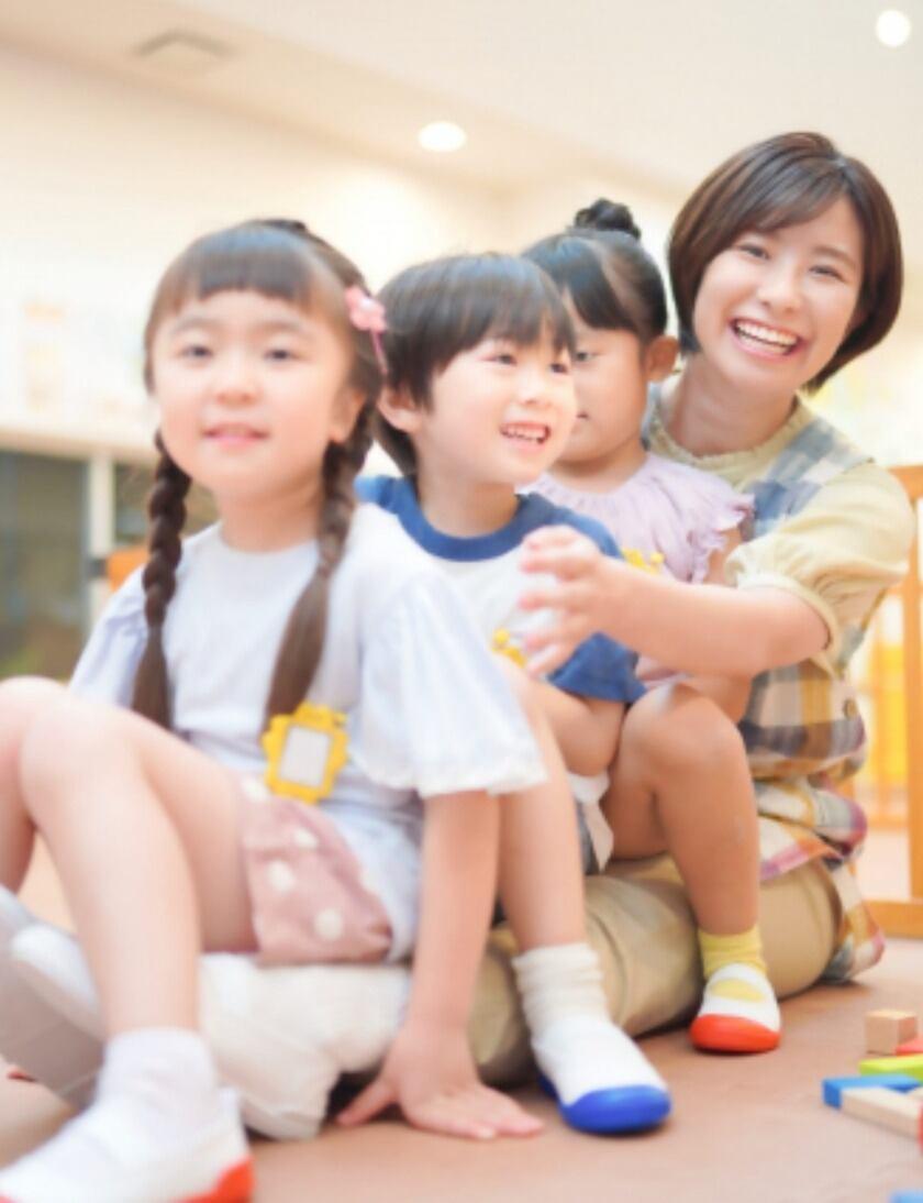 大阪北部ヤクルト販売株式会社 スマイル保育所三国の制服3