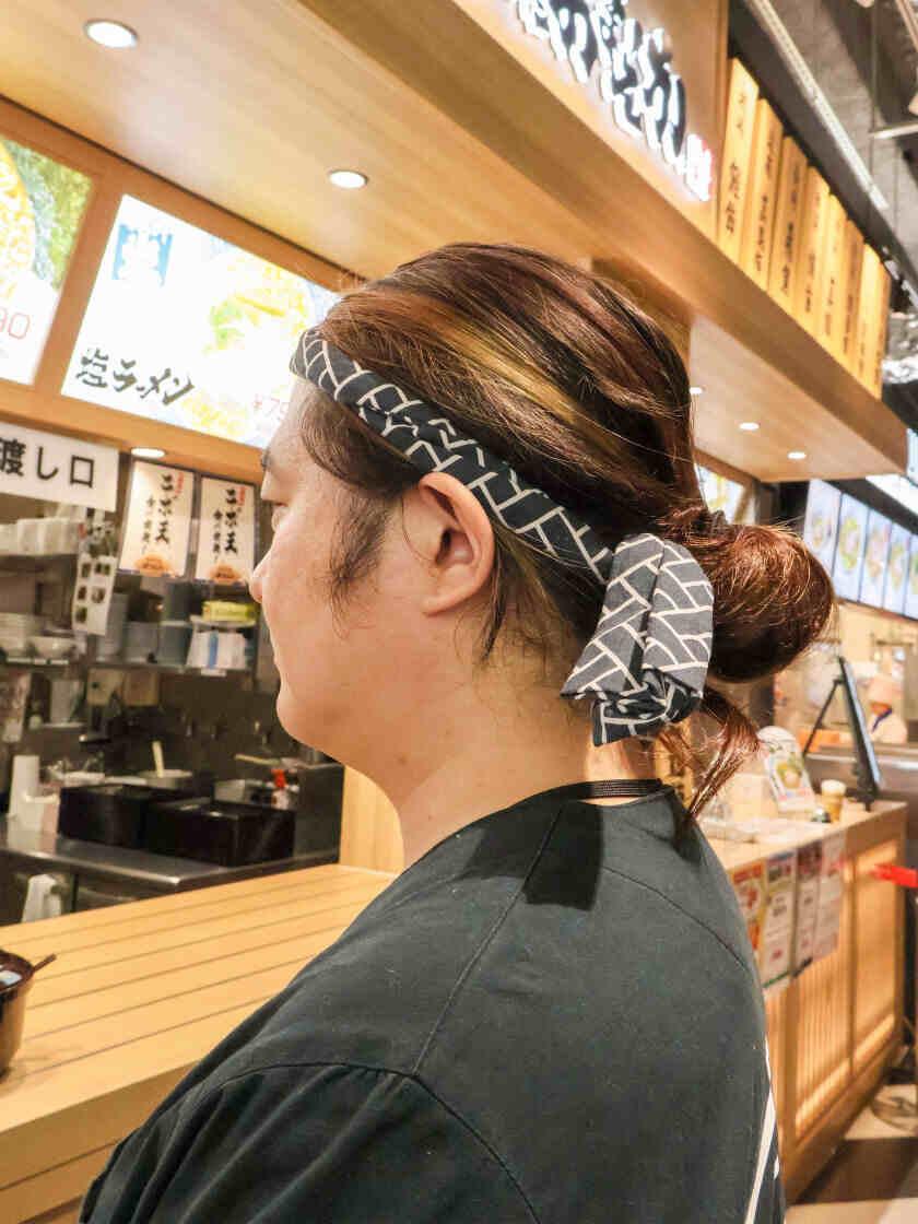 株式会社KOZOUの制服3