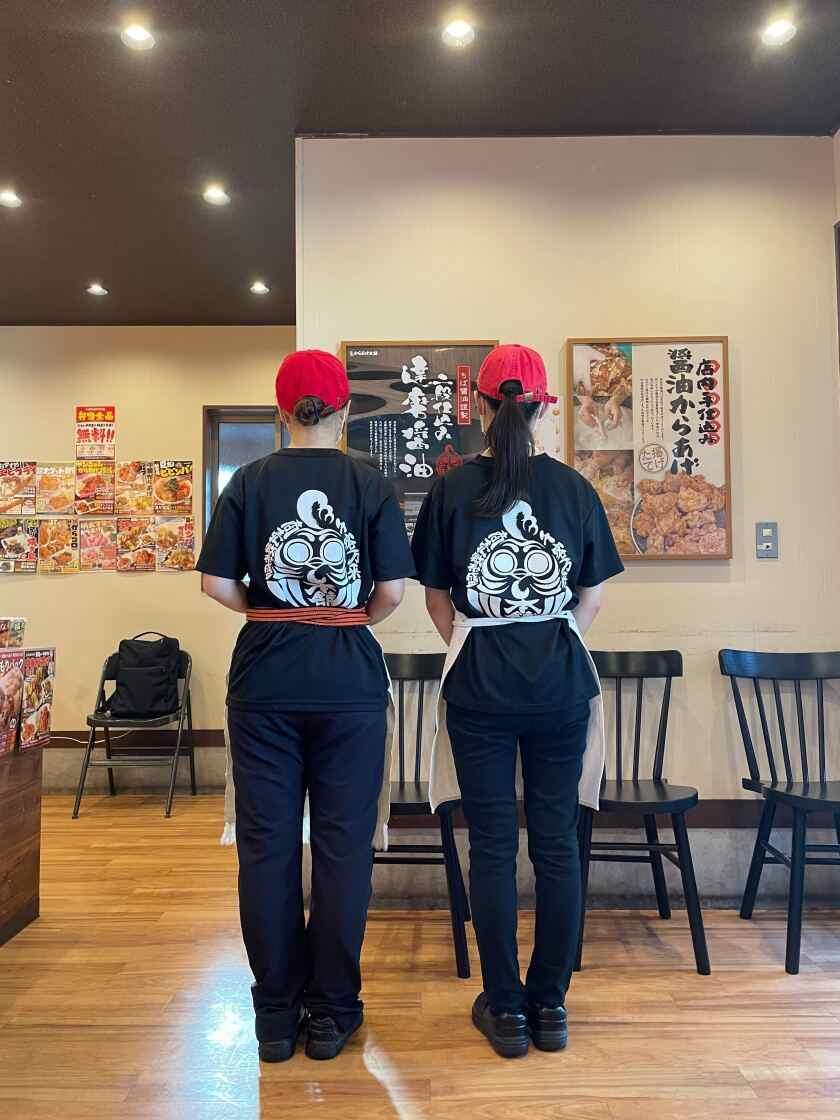 からあげ本舗マルナガ 館林店の制服2