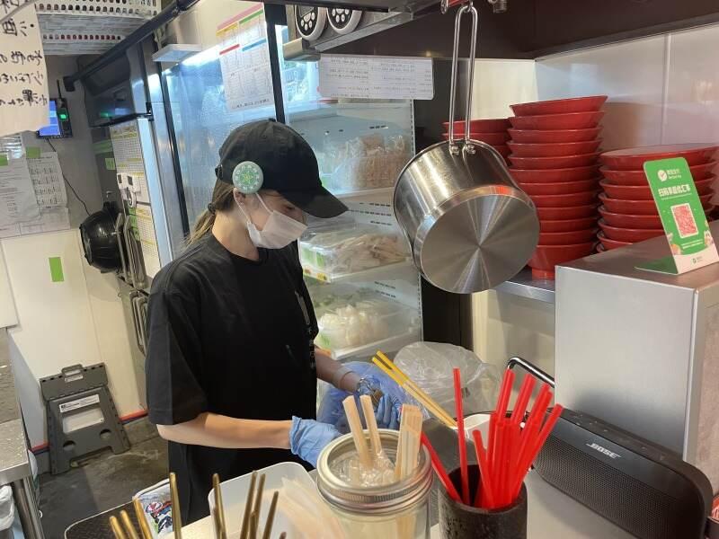 四川麻辣湯自由が丘星星倶楽部(シンシンクラブ)の仕事画像2