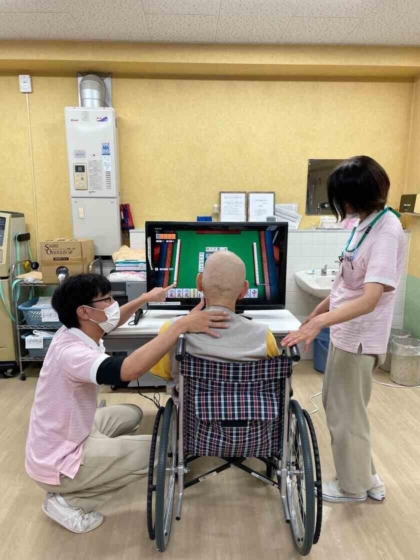 社会福祉法人 成晃会 摂津老健ひかりの制服5