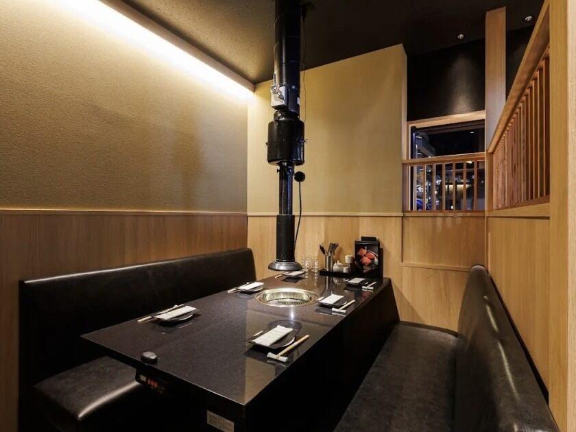 焼肉かくら 西中洲店の制服3